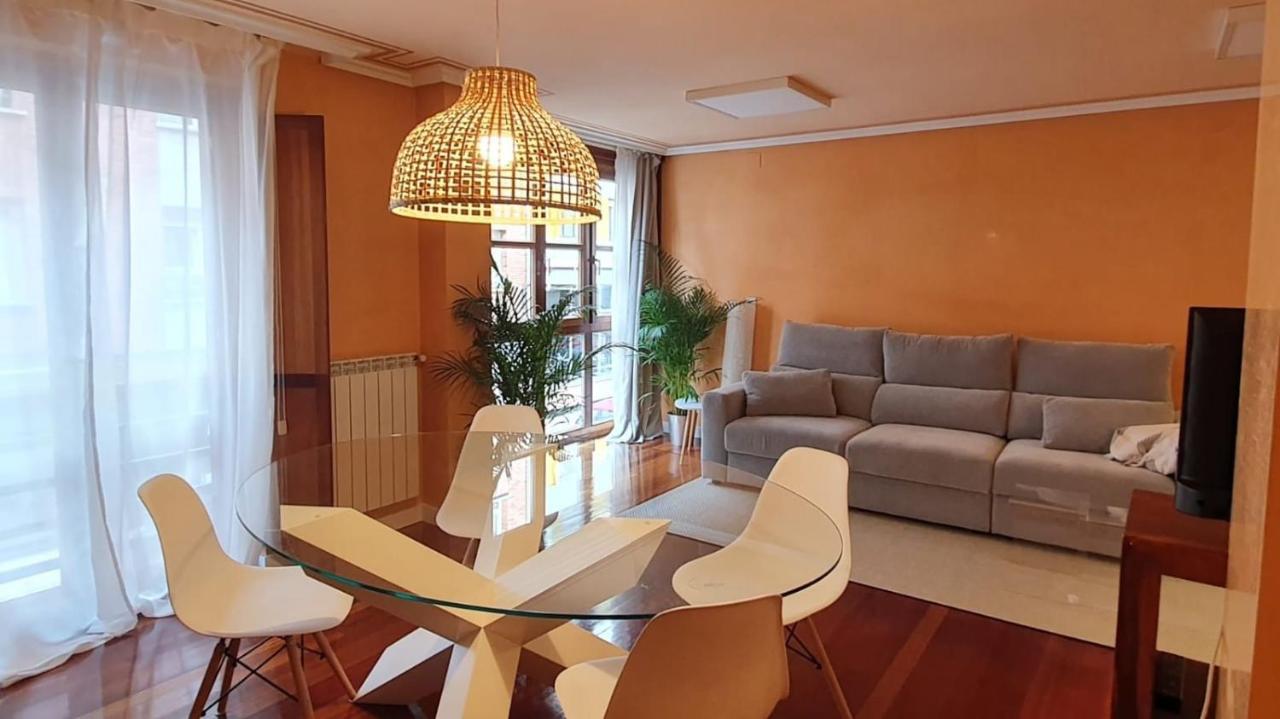 Centrico Apto Cangas De Onis, Cerca Puente Romano Apartment Exterior photo