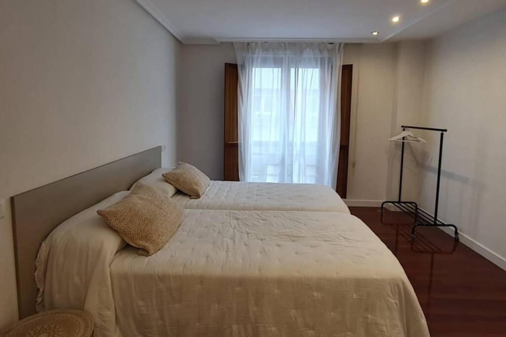 Centrico Apto Cangas De Onis, Cerca Puente Romano Apartment Exterior photo